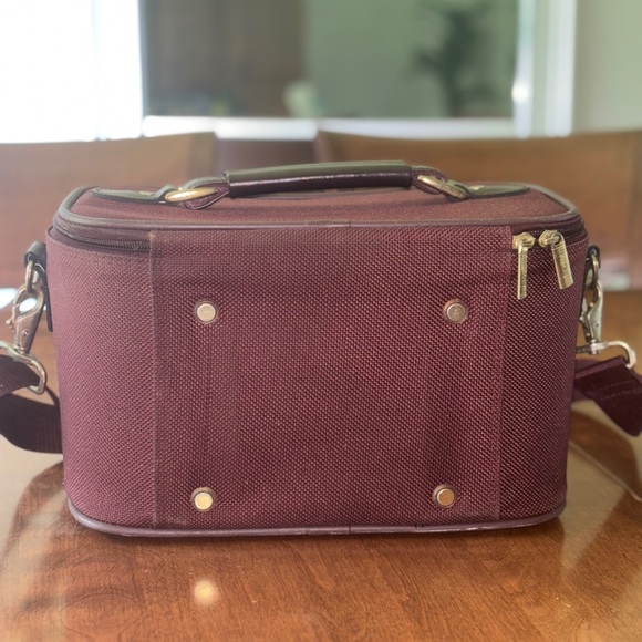 Vintage Etienne Aigner Cosmetic Travel Bag Heritage Collection - Picture 3 of 10